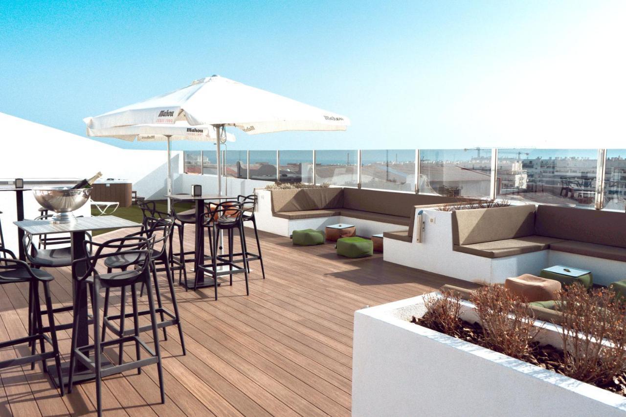 Daos Suites & Terrace Marbella Exteriör bild