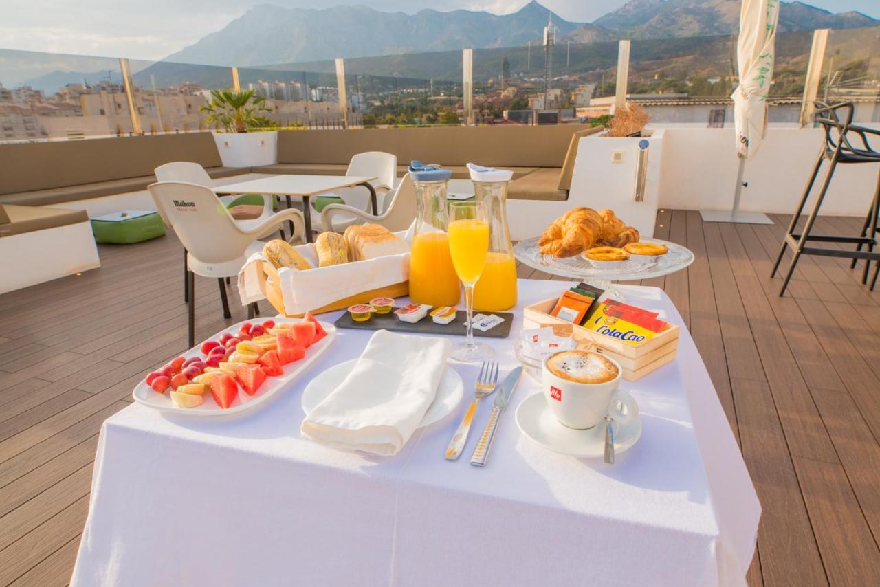 Daos Suites & Terrace Marbella Exteriör bild