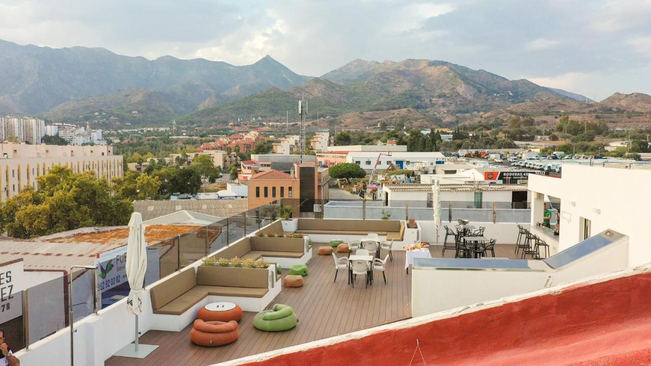 Daos Suites & Terrace Marbella Exteriör bild