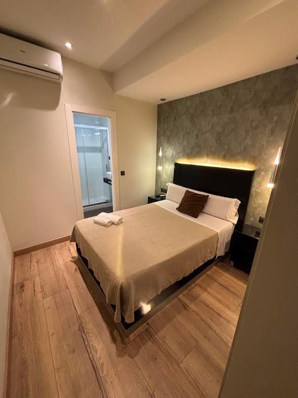 Daos Suites & Terrace Marbella Exteriör bild